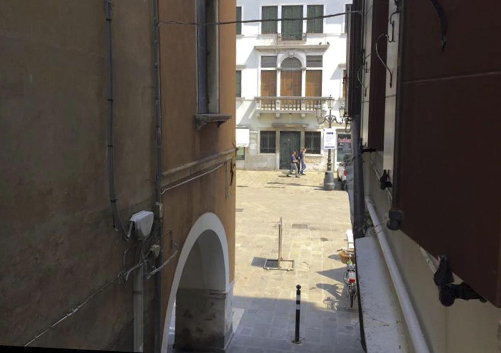 Casa Manuela Non Turisti Ma Ospiti Apartment Chioggia Exterior photo